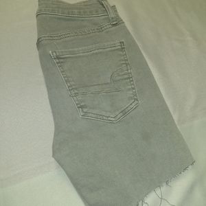 American eagle army green short shorts